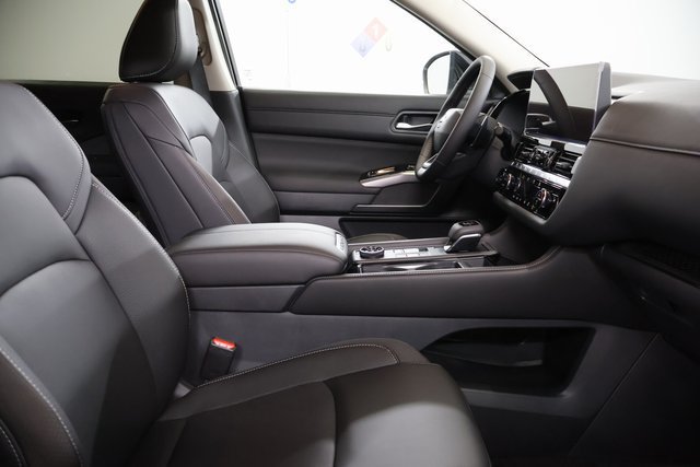 New 2026 Nissan Pathfinder SL AWD/4WD image 25