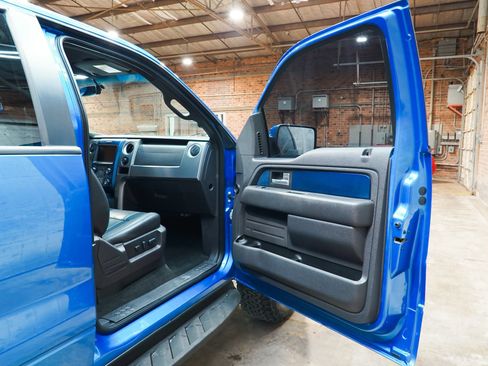 Used 2014 Ford F150 Raptor w/ Equipment Group 801A Luxury AWD/4WD image 47