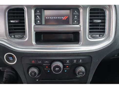 Used 2012 Dodge Charger SE image 13