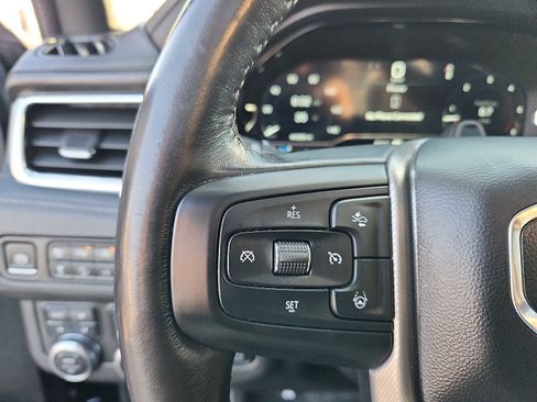 Used 2024 GMC Yukon XL Denali w/ Denali Reserve Package AWD/4WD image 19