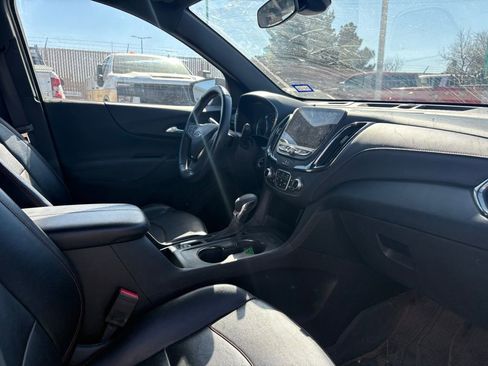 Used 2023 Chevrolet Equinox RS w/ RS Leather Package image 9