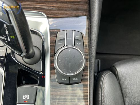 Used 2019 BMW 530i image 35