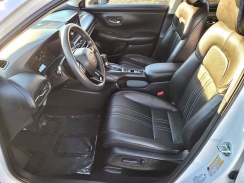 Used 2024 Honda HR-V EX-L image 15