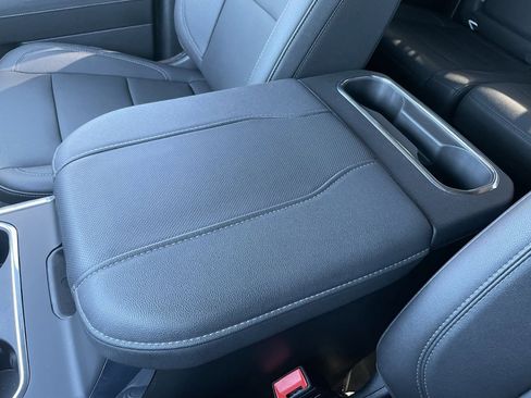 Used 2024 Chevrolet Silverado 3500 LTZ w/ LTZ Plus Package image 50