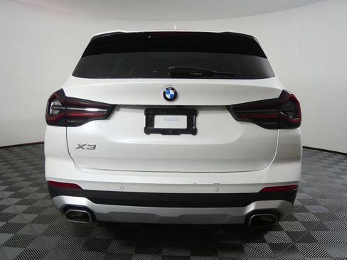 Used 2024 BMW X3 sDrive30i RWD image 4