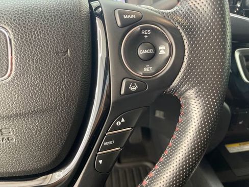 Certified 2023 Honda Ridgeline Black Edition image 9