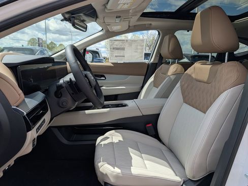 New 2026 Nissan Murano Platinum w/ Cargo Package AWD/4WD image 5