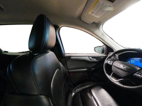 Used 2024 Ford Escape Platinum AWD/4WD image 45