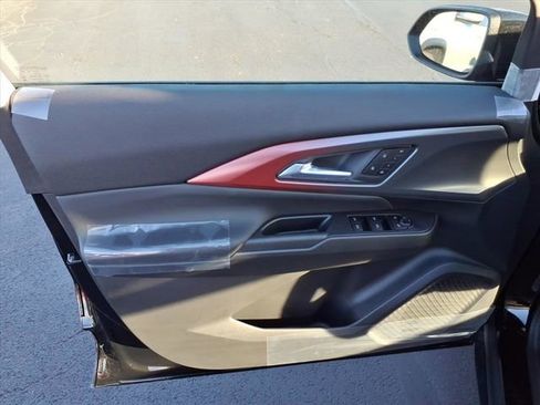 New 2026 Chevrolet Equinox EV RS w/ Active Safety Package 3 AWD/4WD image 13