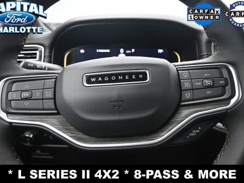 Used 2024 Jeep Wagoneer L Series II RWD image 20