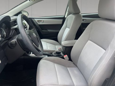 Used 2016 Toyota Corolla LE FWD image 10