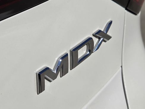 Used 2023 Acura MDX A-Spec image 11