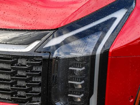 Certified 2026 Kia Sportage SX AWD/4WD image 5