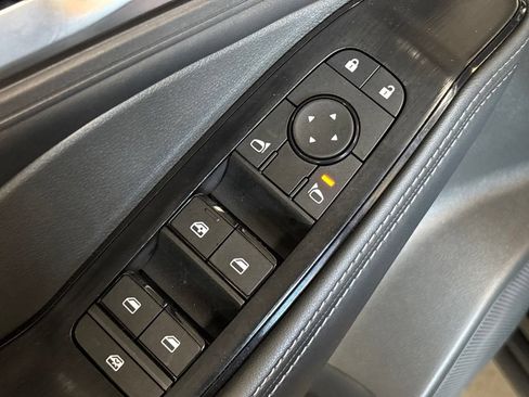 Certified 2026 Nissan Rogue SV AWD/4WD image 23