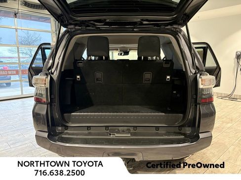Used 2023 Toyota 4Runner SR5 Premium w/ Moonroof Package AWD/4WD image 28