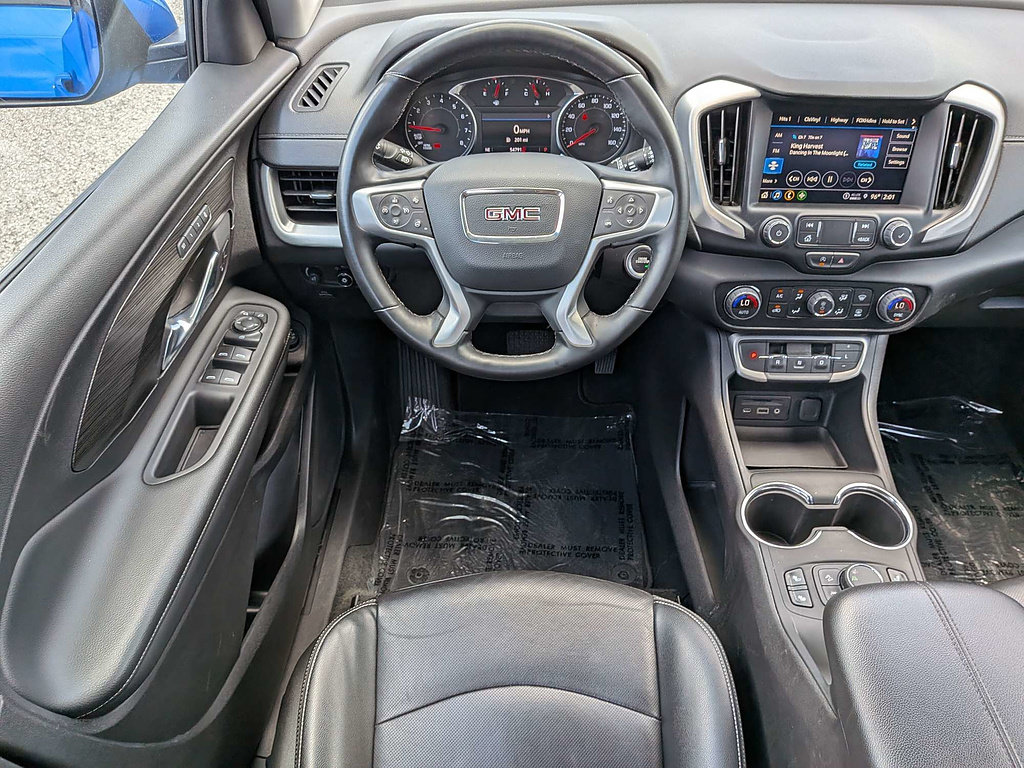 Used 2024 GMC Terrain SLT FWD image 18