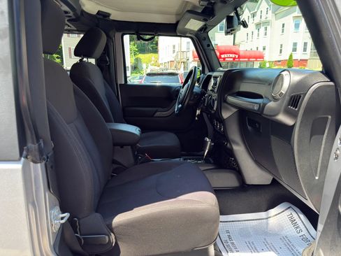 Used 2014 Jeep Wrangler Sport w/ Quick Order Package 24S AWD/4WD image 29