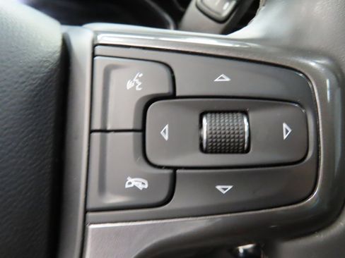 Used 2025 Chevrolet Silverado 2500 ZR2 w/ Technology Package image 49