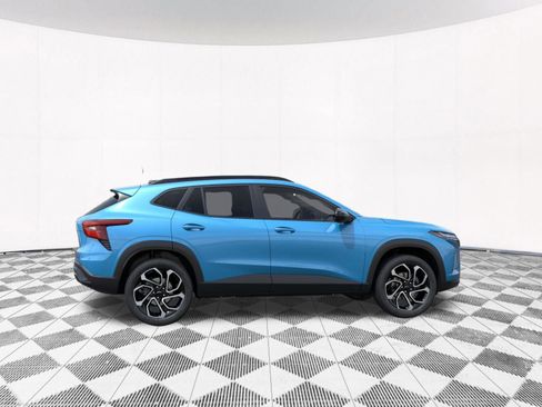 New 2026 Chevrolet Trax RS w/ Driver Confidence Package FWD image 11