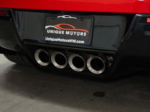 Used 2017 Chevrolet Corvette Z06 image 9