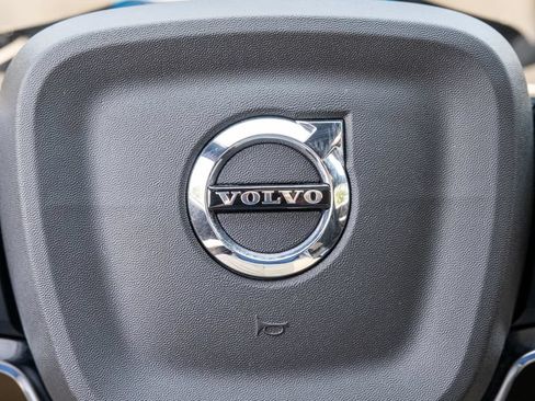 Used 2023 Volvo C40 P8 Recharge Plus AWD/4WD image 21