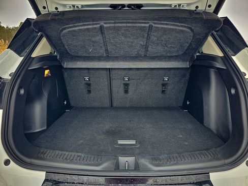 Certified 2024 Buick Encore GX Sport Touring w/ Experience Buick Package image 33