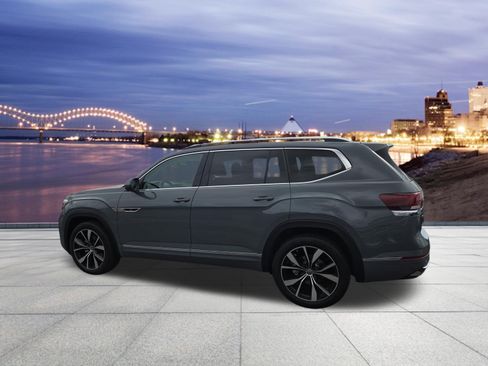 New 2026 Volkswagen Atlas SEL Premium R-Line AWD/4WD image 3