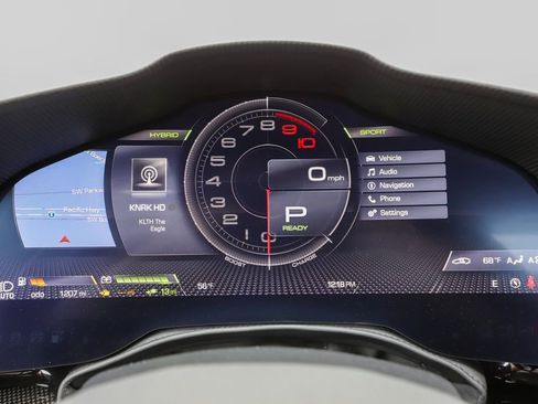 Certified 2022 Ferrari SF90 Spider image 9