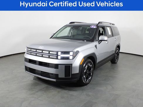 Certified 2026 Hyundai Santa Fe SEL FWD image 2