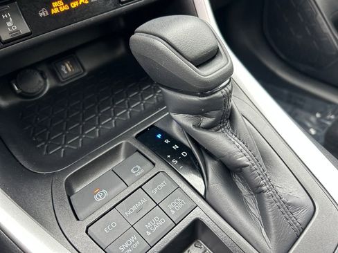 Certified 2024 Toyota RAV4 XLE image 16