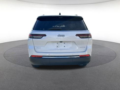 New 2025 Jeep Grand Cherokee L Limited image 4