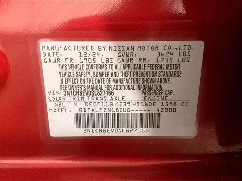 Used 2025 Nissan Versa SV w/ Trunk Package FWD image 33