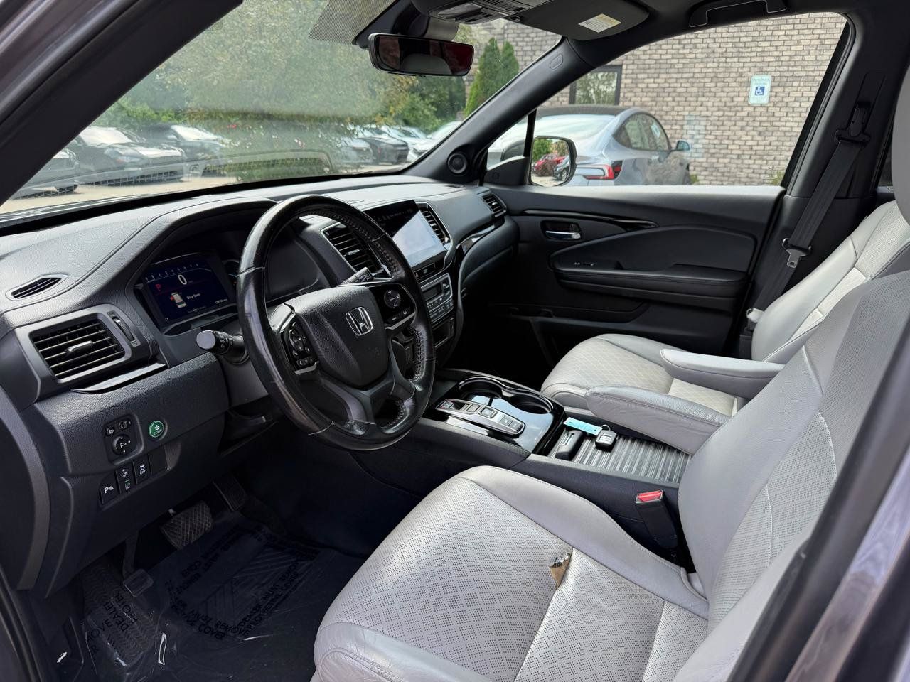 Used 2021 Honda Passport Touring image 10