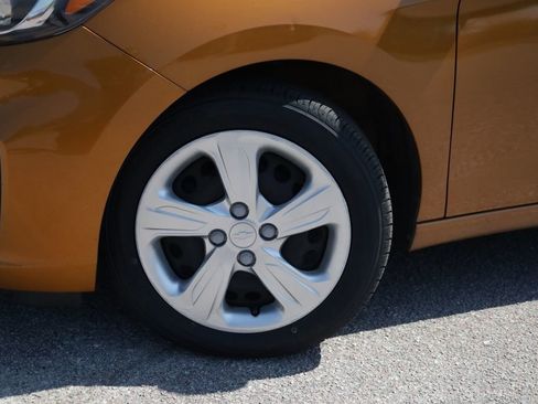 Used 2020 Chevrolet Spark LS FWD image 14