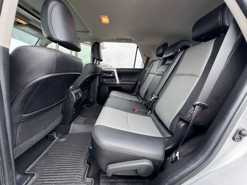 Used 2017 Toyota 4Runner SR5 image 35