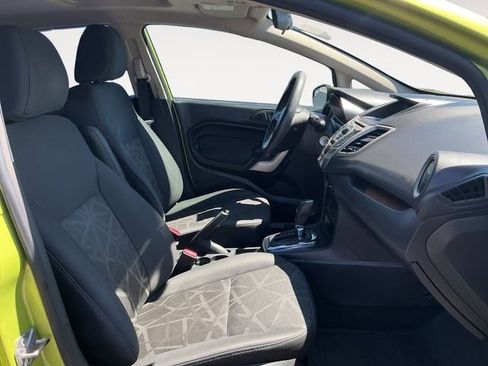 Used 2013 Ford Fiesta SE FWD image 27