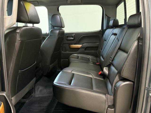 Used 2018 Chevrolet Silverado 2500 LTZ w/ Duramax Plus Package AWD/4WD image 15