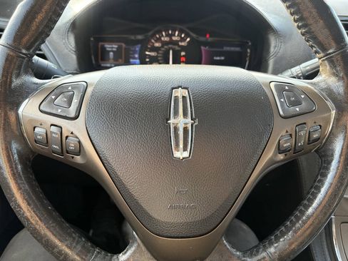 Used 2014 Lincoln MKX AWD w/ Equipment Group 102A image 31