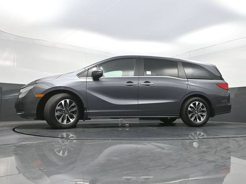 Used 2023 Honda Odyssey EX-L image 30