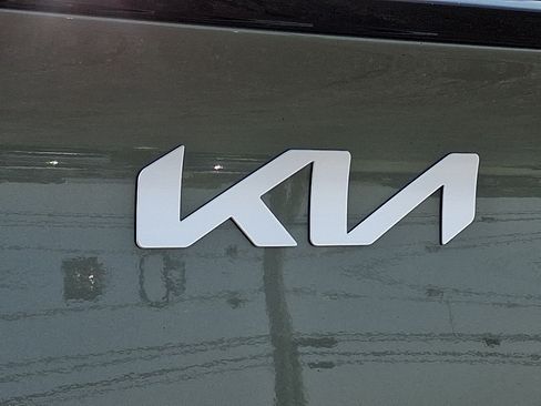 Used 2024 Kia Sportage X-Line w/ X-Line Premium Package AWD/4WD image 32