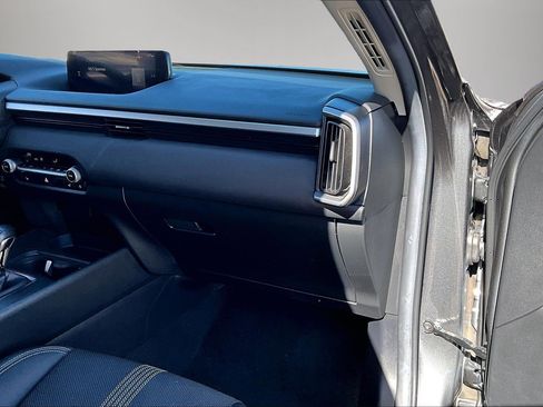 Used 2025 MAZDA CX-50 AWD 2.5 S w/ Preferred Package image 26