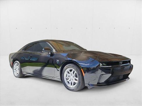 New 2025 Dodge Charger R/T w/ Quick Order Package 25M R/T image 7