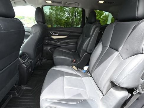 Used 2019 Subaru Ascent Limited w/ Popular Package #2 AWD/4WD image 10
