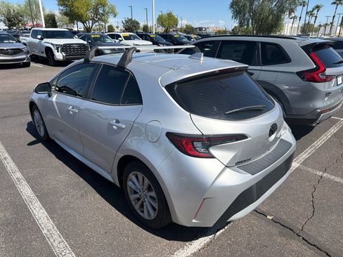 Used 2025 Toyota Corolla SE FWD image 4