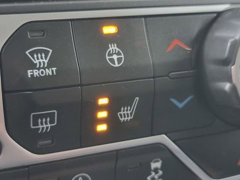 Certified 2021 Jeep Wrangler Unlimited Sahara image 36