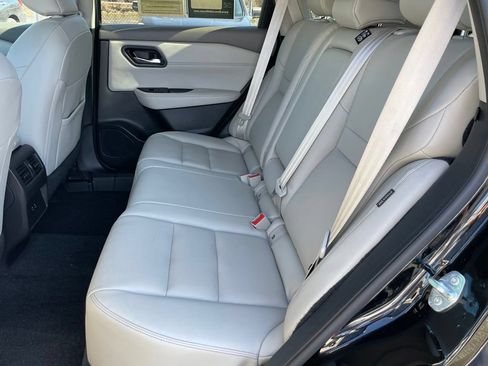 Certified 2023 Nissan Rogue SL AWD/4WD image 8