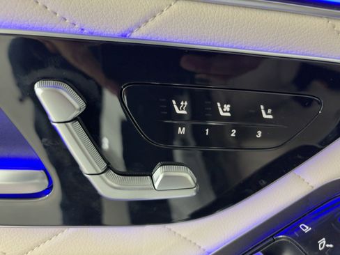 New 2026 Mercedes-Benz S 580e 4MATIC Sedan image 21