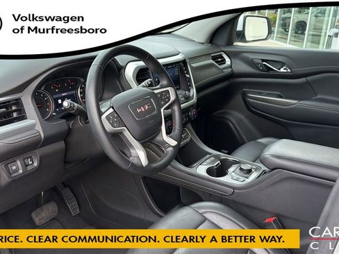 Used 2023 GMC Acadia SLT image 15