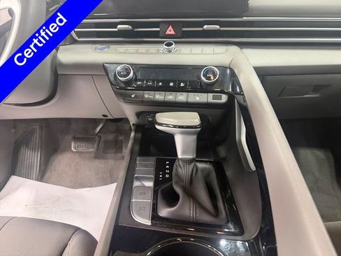 Certified 2023 Hyundai Elantra SEL w/ Convenience Package FWD image 12