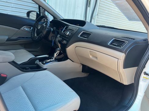 Used 2014 Honda Civic LX image 22